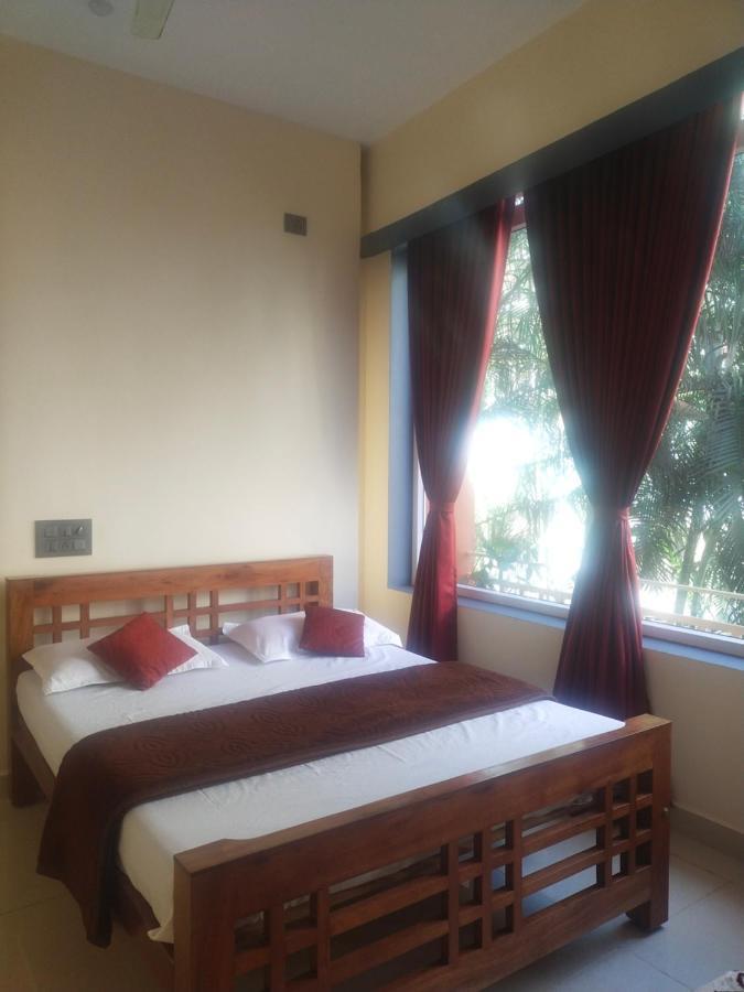 מדיקרי Two Bedroom House מראה חיצוני תמונה