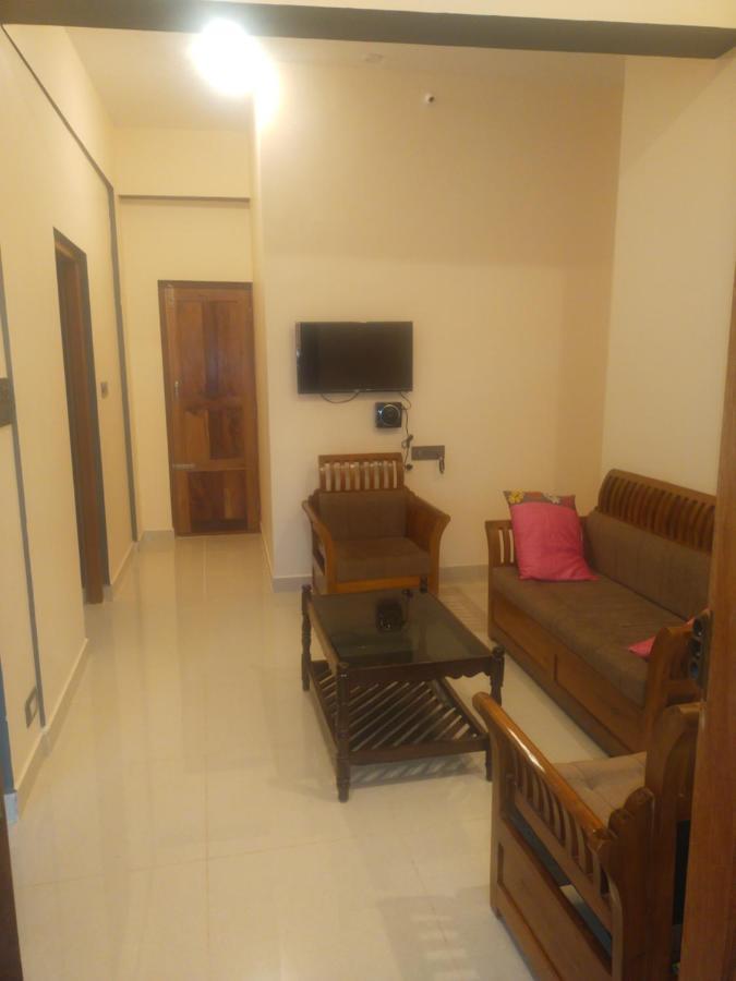 מדיקרי Two Bedroom House מראה חיצוני תמונה
